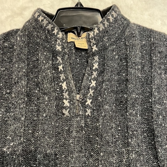 WOOLRICH “9506” sweater, 1/4 zip in onyx Heather color size L - Picture 9 of 11